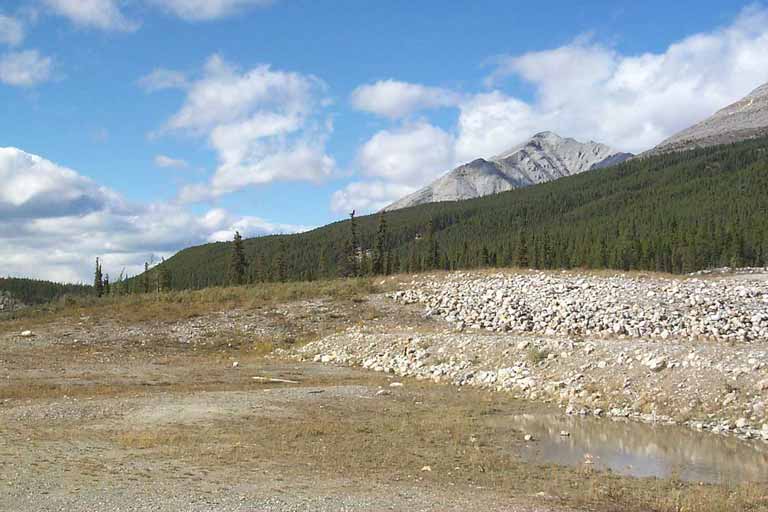 DC 376 - Erosion pillars (hoodoos) - 47995